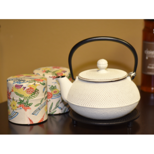 cast iron teapot